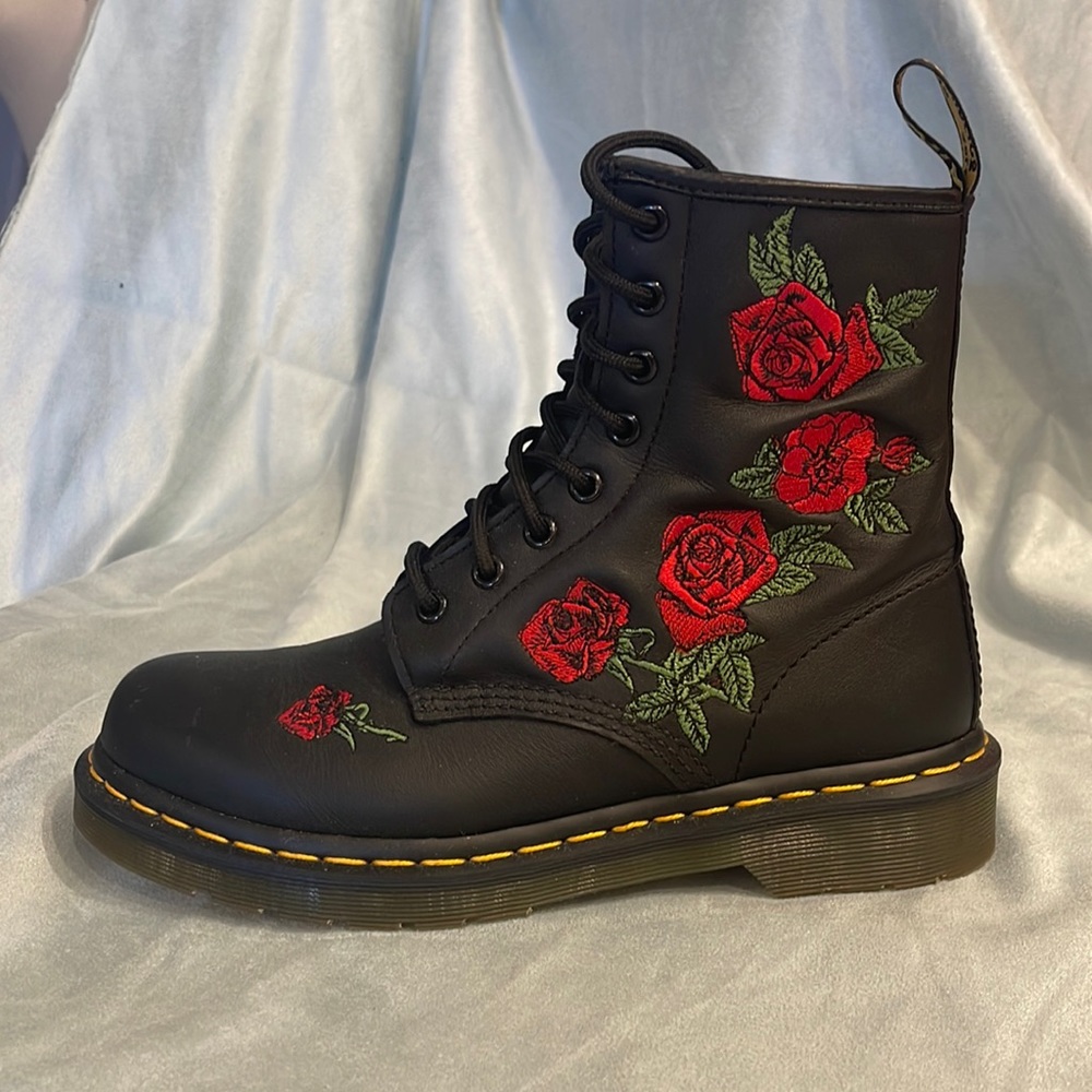 Dr Martens Rose Embroidered Boot Gem